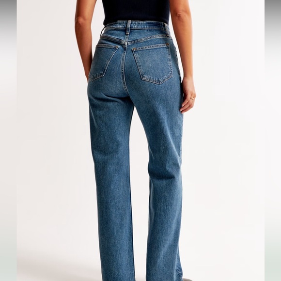 Abercrombie & Fitch Blue High Rise Jeans The 90s Relaxed Jean High Rise size 32 - Picture 5 of 9